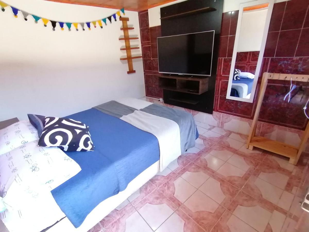 Hostal Playa Hermosa Pichilemu Kültér fotó